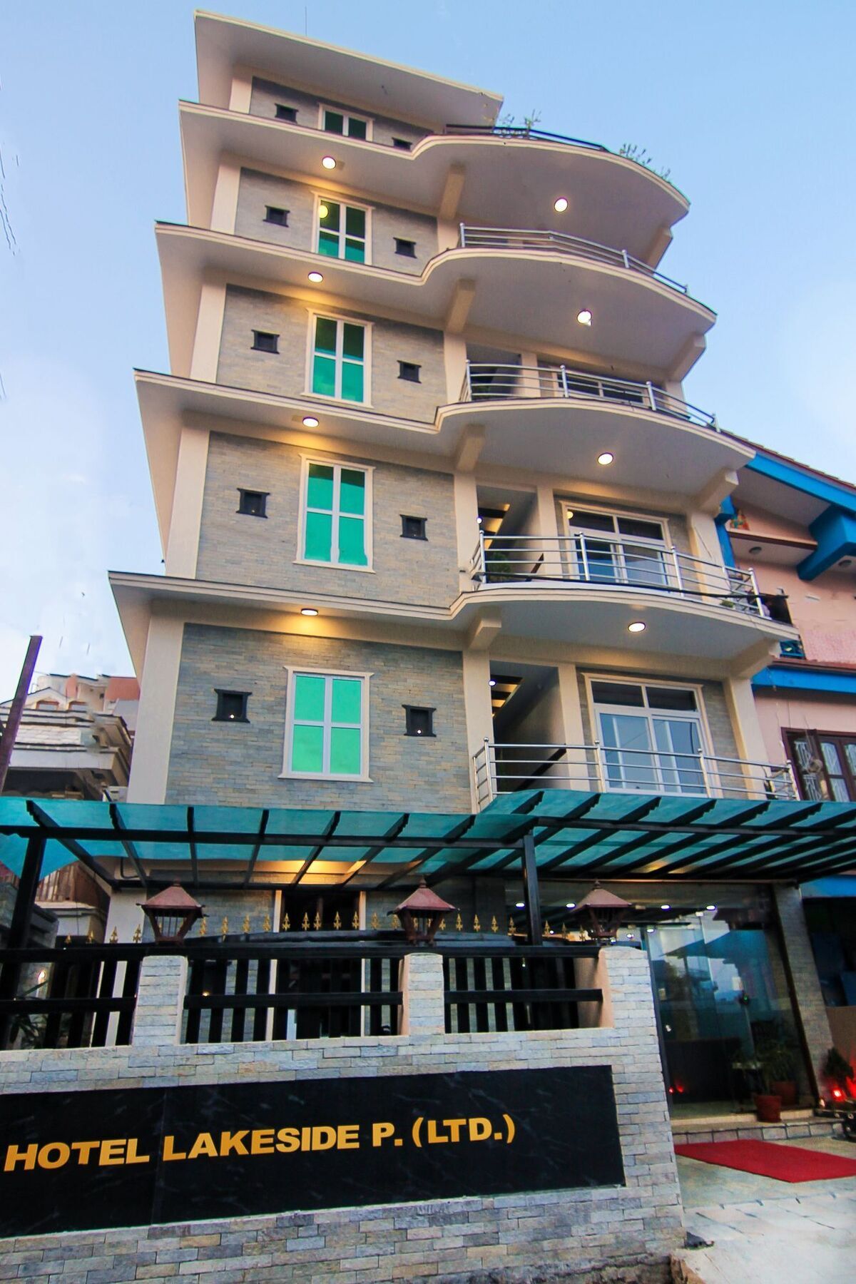 Hotel Lakeside Pokhara Eksteriør billede